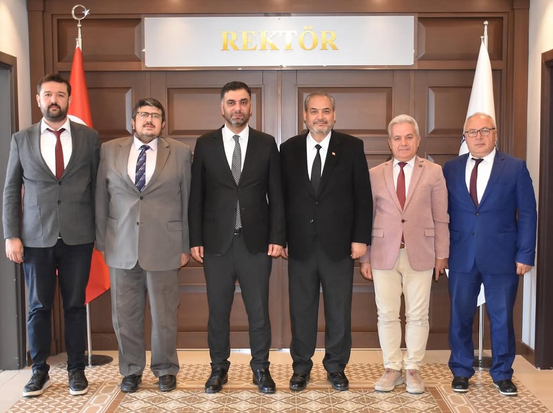 Afyonkarahisar Sağlık Bilimleri Üniversitesi Rektörü Prof. Dr. Adem Aslan, İl Gençlik ve Spor Müdürünü Ağırladı