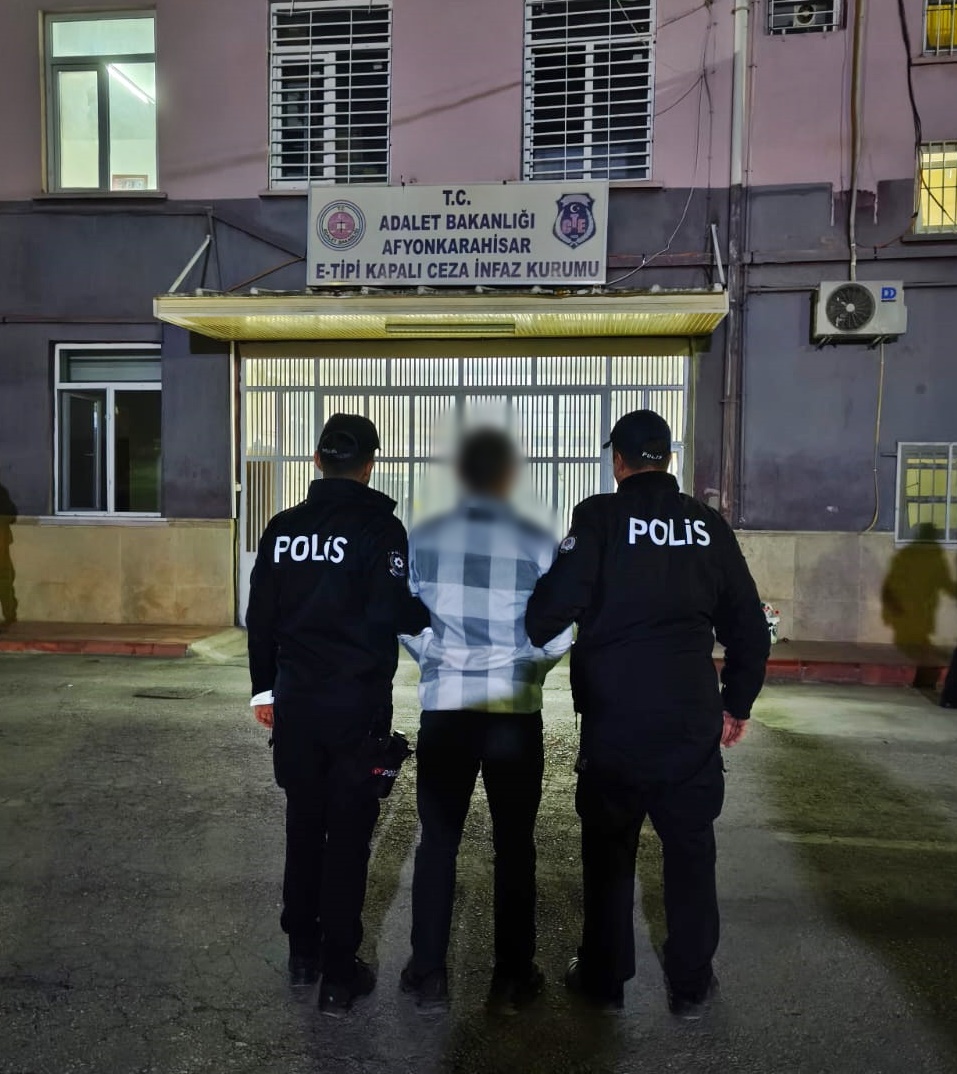 Uyuşturucu Madde Ticareti Yapan Şahıs Tutuklandı