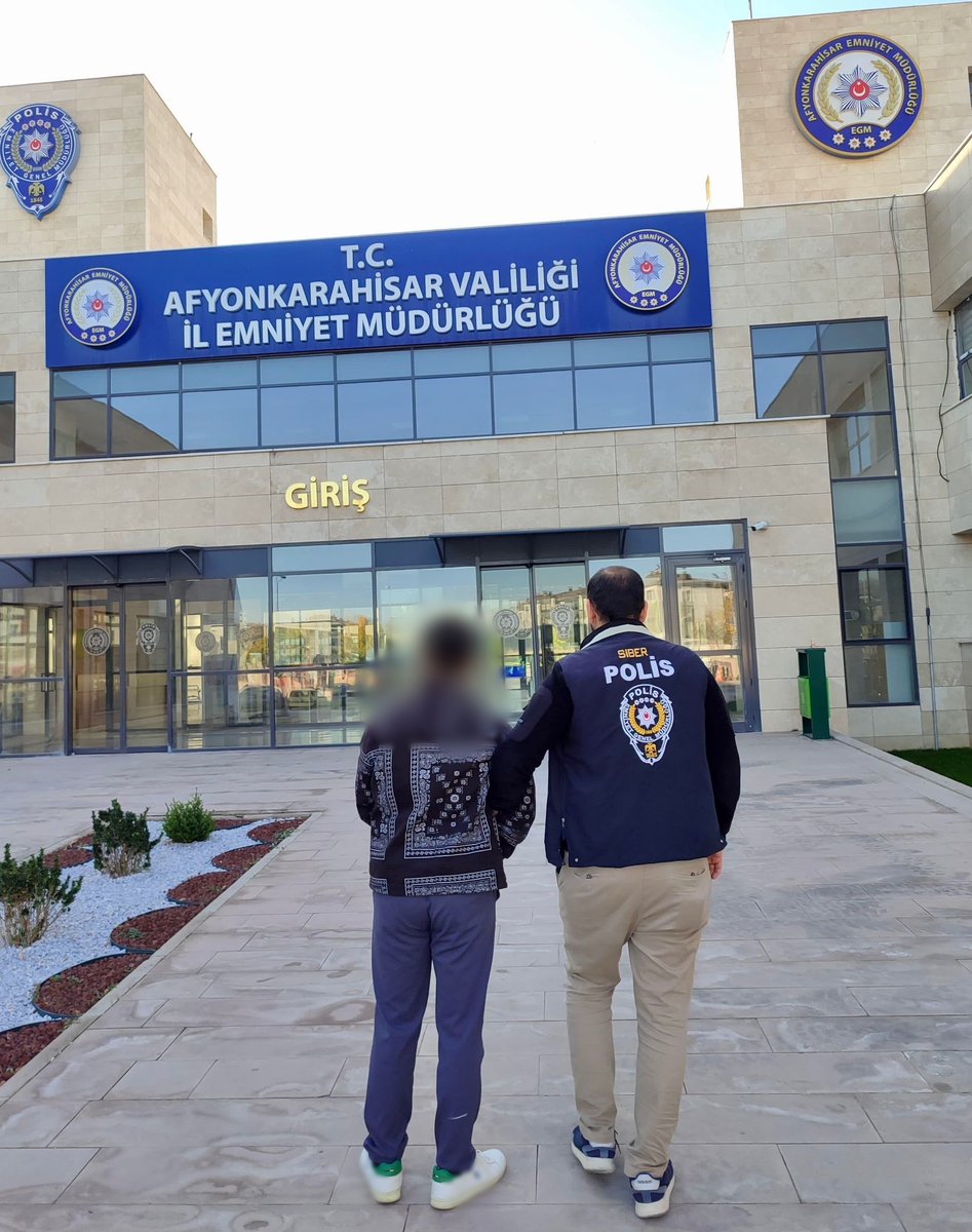 Aranan Dolandırıcı Yakalandı