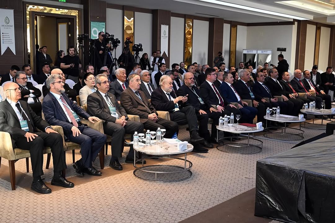 Türk Dünyası 1. Su Çalıştayı Afyon Kocatepe Üniversitesi'nde Başladı