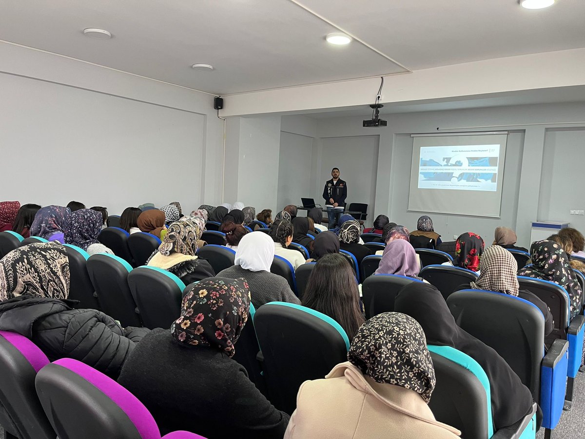 Afyonkarahisar'da Uyuşturucuyla Mücadele İçin Kapsamlı Bilgilendirme Çalışmaları Yapıldı