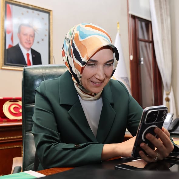 Afyonkarahisar'da Öğrencinin Başkanlık Heyecanına Valilikten Destek