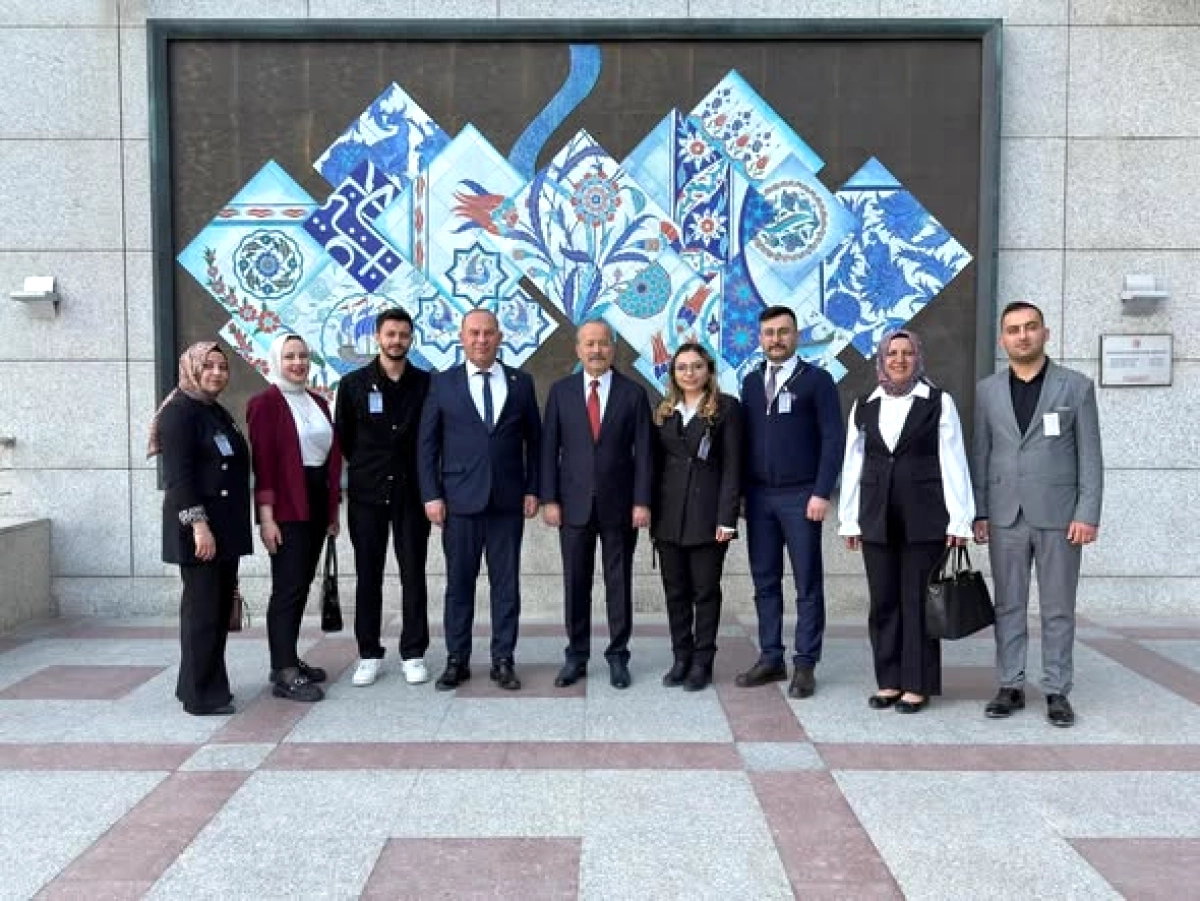 MHP Afyonkarahisar'dan Sağlık Çalışanlarına Ziyaret