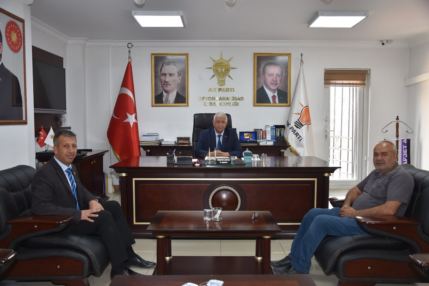 Belediye Başkanı Zülkarni Davas'dan İl Başkanı Hüseyin Menteş'e Önemli Ziyaret