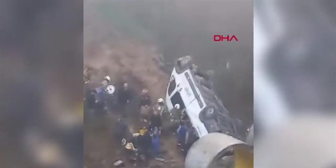 İstanbul Tuzla'da İşçi Servisi Kazası: 1 Ölü, 14 Yaralı