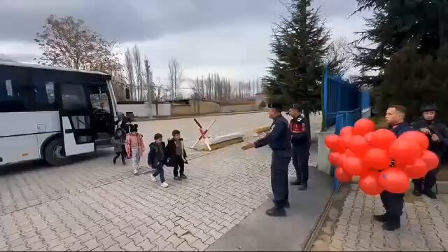 Afyonkarahisar'da Minik Jandarmalar Trafik Bilincini Güçlendirdi