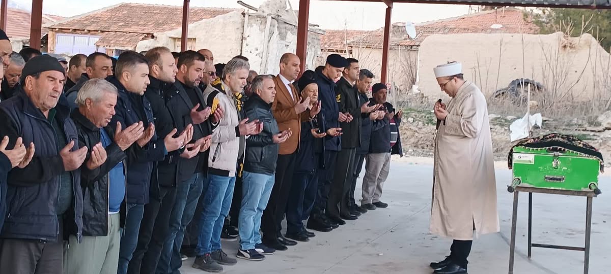 Şehit Annesi Melek Bayram Son Yolculuğuna Uğurlandı