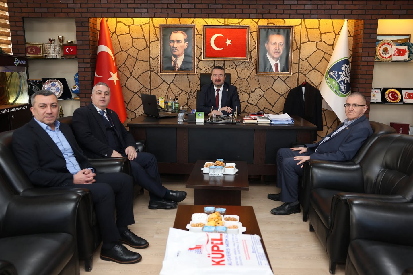 İSTAFDER Heyeti, Sandıklı Belediye Başkanı Öztaş'ı Ziyaret Etti