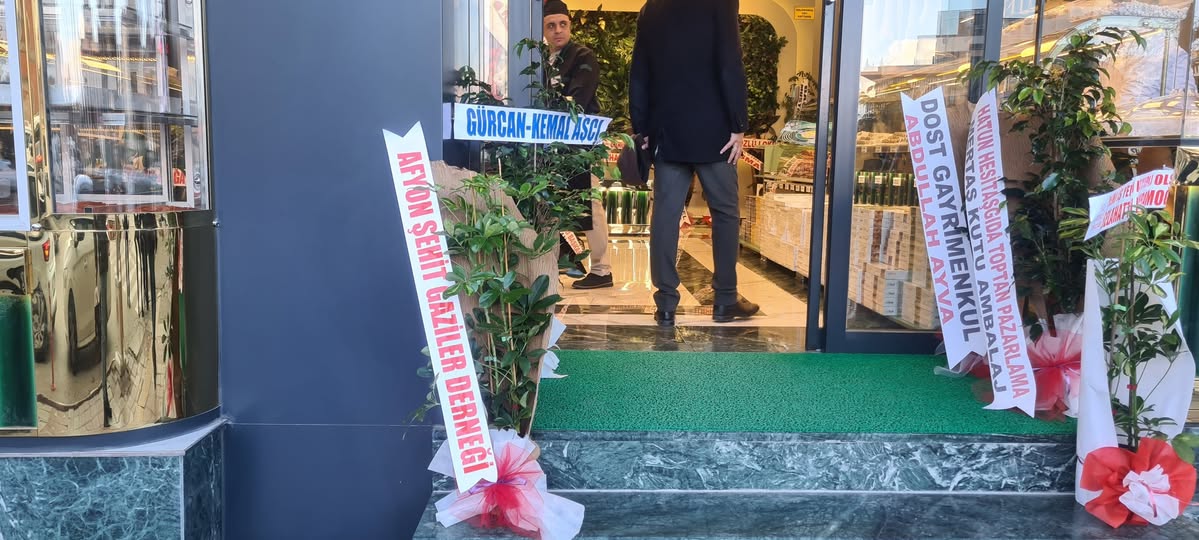 Ünlü Kabakçı Halil Usta Yeni İş Yerinde Ziyaret Edildi