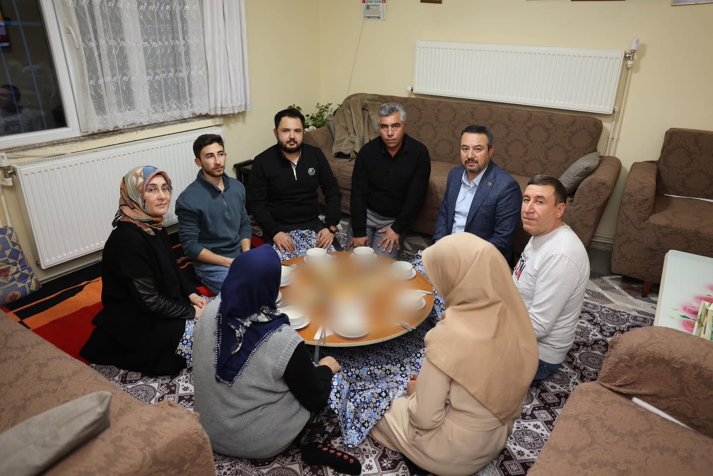 Başkan Öztaş Sazak Mahallesi'nde İftar Sofrasında Buluştu