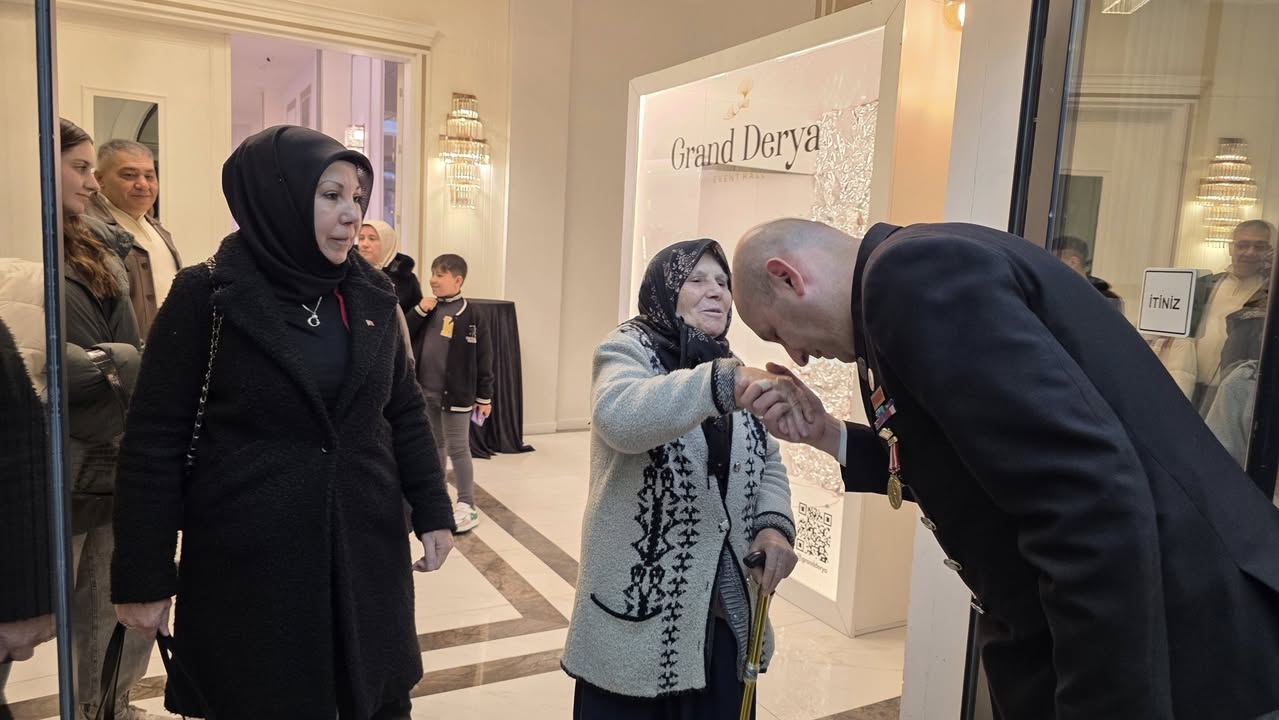 Afyonkarahisar'da Şehit Aileleri ve Gazilere İftar Yemeği