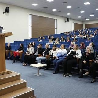 Afyonkarahisar Sağlık Bilimleri Üniversitesi'nde Kadın ve Estetik Algısı Paneli Düzenlendi