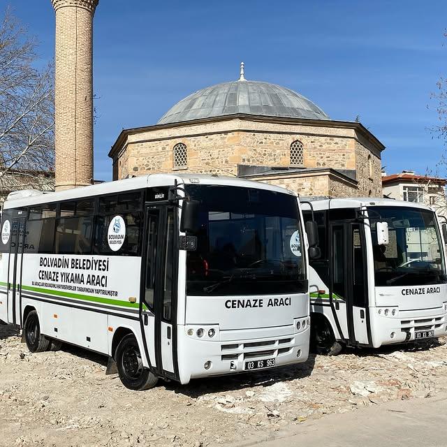 Bolvadin Belediyesine Hayırseverlerden Cenaze Hizmetlerine Destek