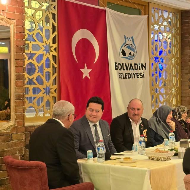 Bolvadin'de Çanakkale Zaferi İftarı Şehit ve Gazi Aileleriyle Kutlandı