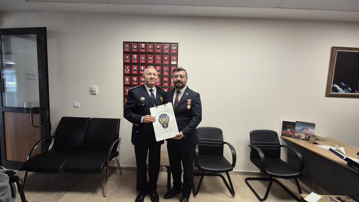 Türk Polis Teşkilatı 180. Yıl Dönümünde Gazileri Ziyaret Etti