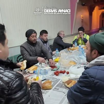 Bolvadin'de Altyapı Çalışmaları Devam Ediyor: Başkan Aynacı Su Arıza Ekibiyle Saha İncelemesi Yaptı