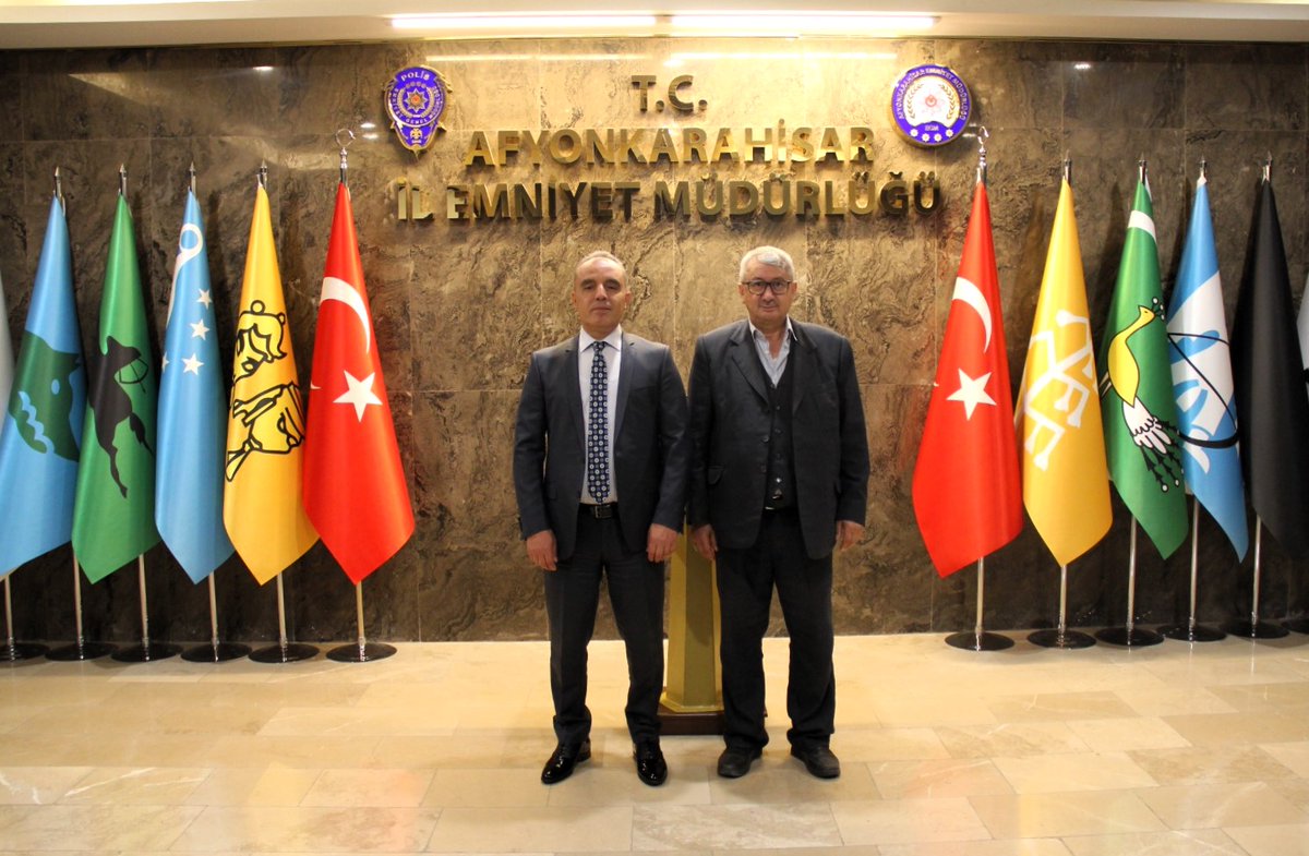 Şehit Babası Çubuk, İl Emniyet Müdürü'nü Ziyaret Etti