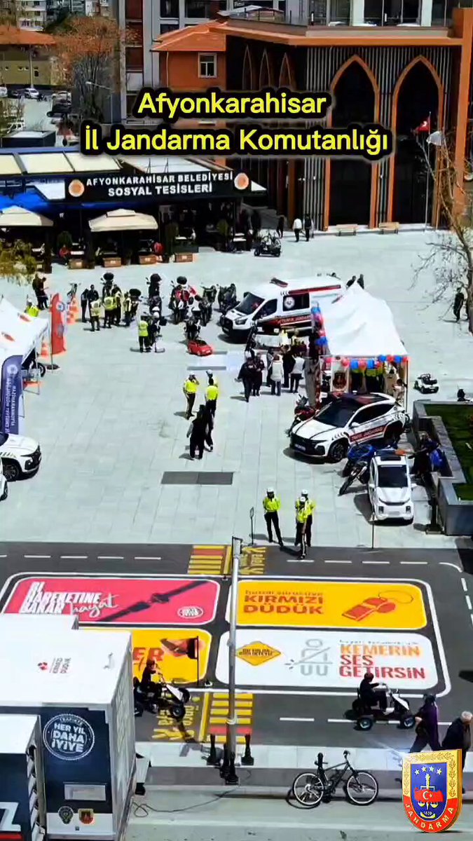 Afyonkarahisar'da Trafik Haftası Etkinlikleri Valinin Ziyaretiyle Coştu