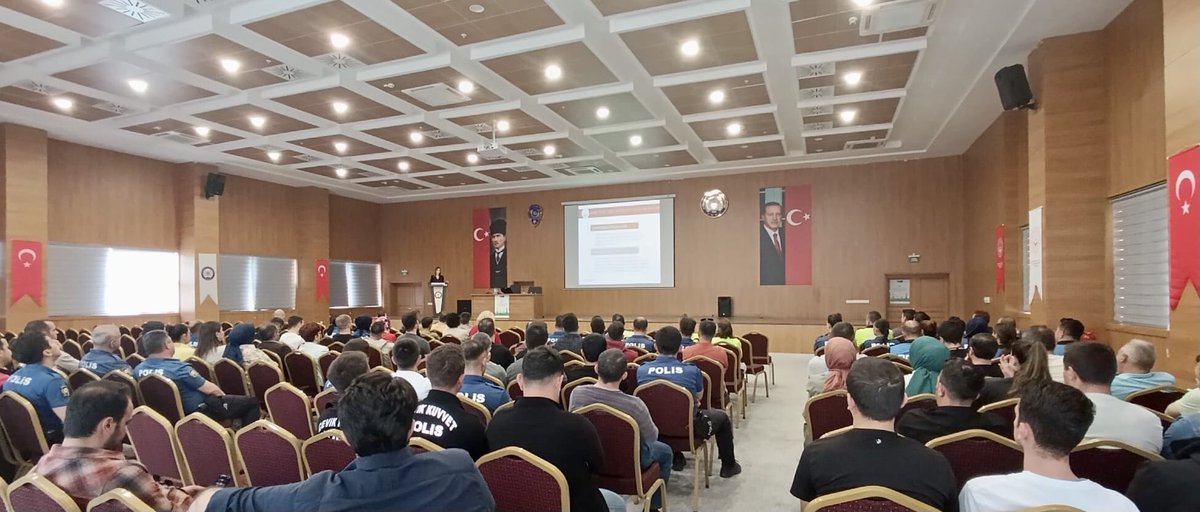 Koruyucu Aile Hizmetleri Yaygınlaşıyor: 2025 Aile Yılı'nda Çocuklara Destek