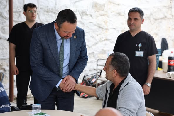 Sandıklı Belediyesi, Engelliler Haftası'nda Özel Bakım Merkezini Ziyaret Etti