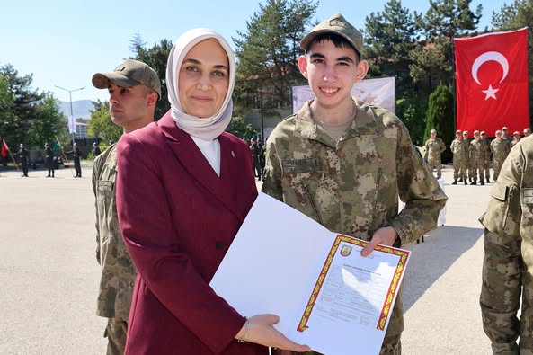 Engelli Bireylerin Temsili Askerlik Yemin Töreni Afyonkarahisar'da Düzenlendi