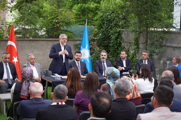 AK Parti Milletvekili Yurdunuseven, Kayseri Talas'ta Teşkilatla Buluştu