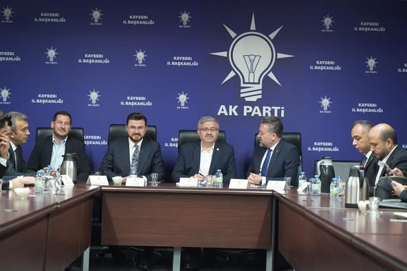 AK Parti Milletvekili Yurdunuseven, Kayseri Teşkilatlarıyla İstişare Toplantısı Gerçekleştirdi