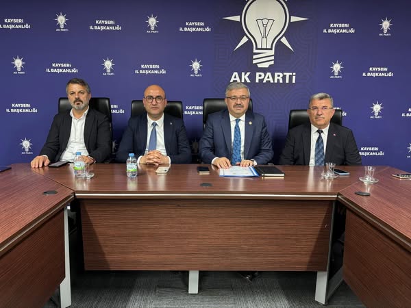 AK Parti Milletvekili Yurdunuseven Kayseri Teşkilatlarıyla İstişare Toplantısı Gerçekleştirdi