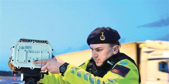 Yapay Zeka Destekli Radar Kameraları Otoyollarda Göreve Başladı