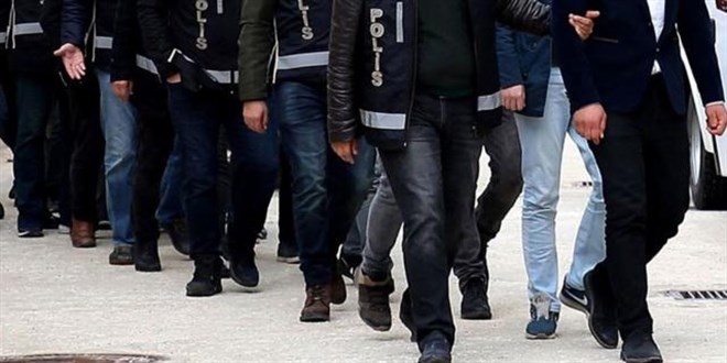 İzmir Merkezli Künefe Zincirine FETÖ Operasyonu: 33 Gözaltı