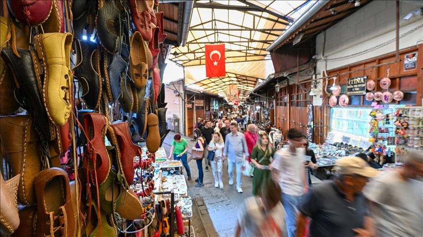 Hazine ve Maliye Bakanı Şimşek'ten Deprem Bölgesi Mükelleflerine 6 Ay Daha Mücbir Sebep Ertelemesi