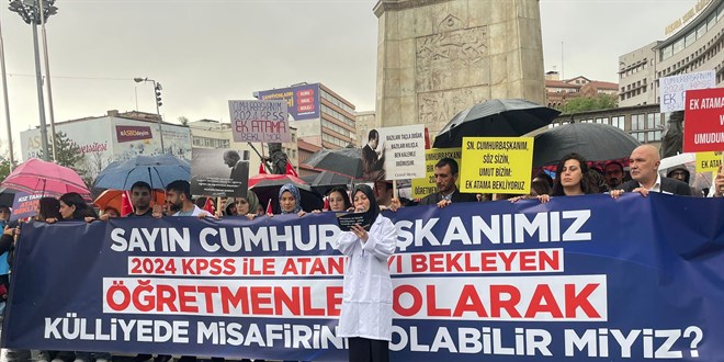 Ek Atama Bekleyen Öğretmenlerden Çağrı: 