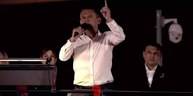 CHP Lideri Özgür Özel Hakkında Akın Gürlek'i Tehdit Ettiği Gerekçesiyle Soruşturma Başlatıldı