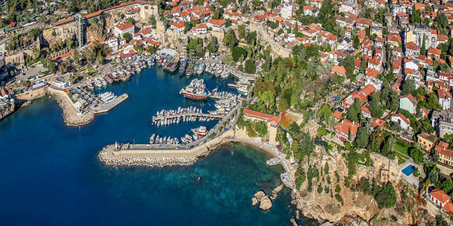 Antalya Mermerli Plaj'ın Giriş Ücreti Konusunda Yeni Açıklama: 500 TL'ye İndirildi