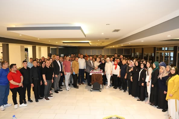 Sandıklı Thermal Otel Personeline Moral Gecesi Düzenlendi