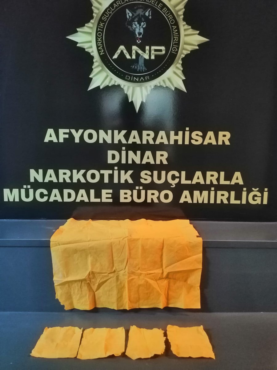 Otobüste Uyuşturucu Operasyonu: 5 Adet Peçeteye Saklanmış Uyuşturucu Ele Geçirildi