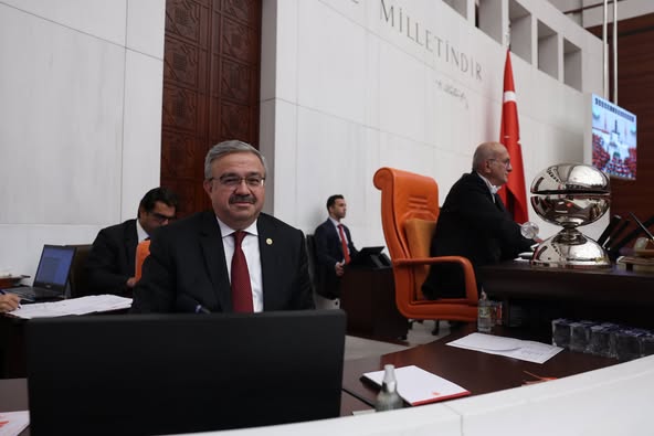 AK Parti Milletvekili Yurdunuseven TBMM Divan Üyesi Oldu