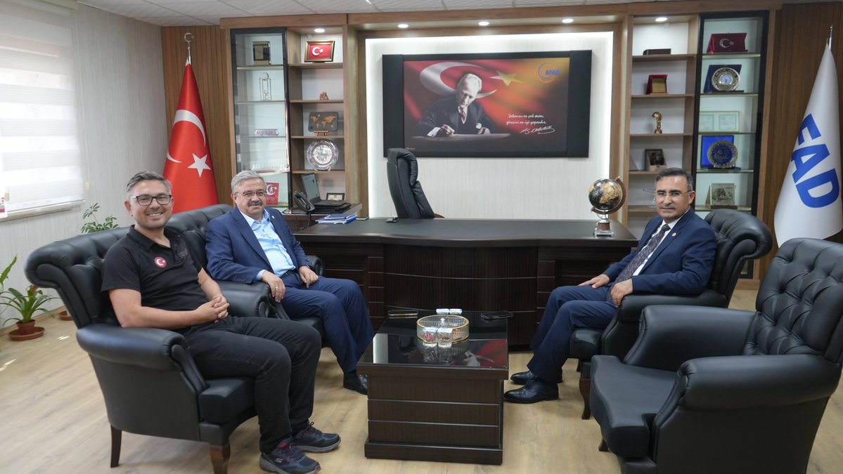 Afyonkarahisar AFAD'a Milletvekillerinden Ziyaret