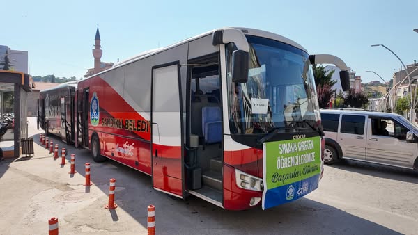 Sandıklı Belediyesi YKS Sınavında Öğrencilere Destek Oldu
