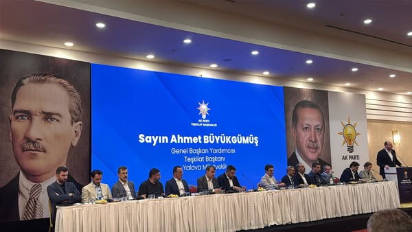 AK Parti Afyon İl Başkanı Şahin, İl Başkanları Toplantısı'nda