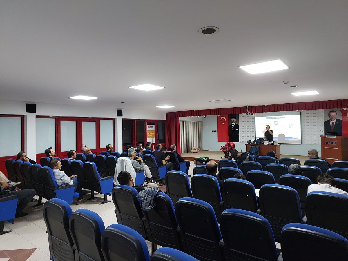 Afyonkarahisar'da Arama Kurtarma Ekibine Temel Kampçılık Eğitimi Verildi