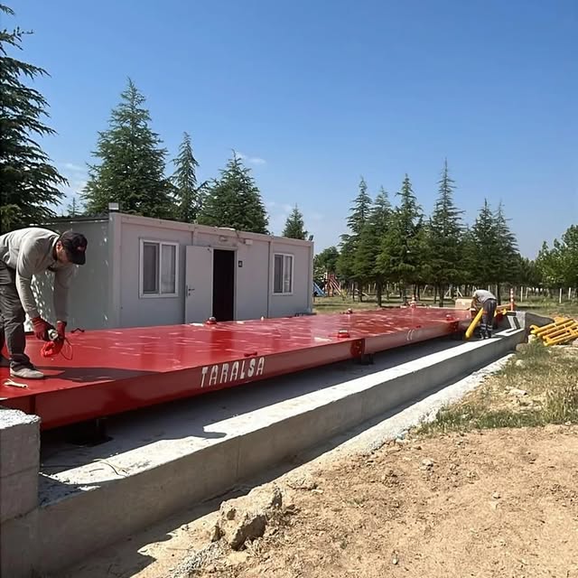 Bolvadin'e Yeni TIR Kantarı: Üreticinin İşini Kolaylaştıracak Yatırım Tamamlandı