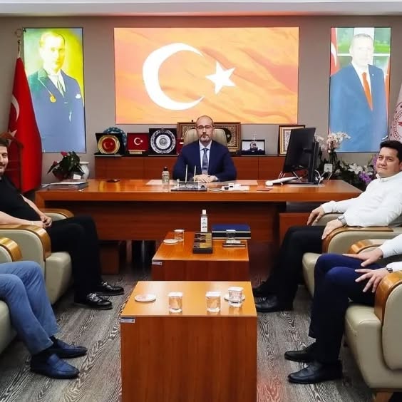 Bolvadin Belediye Başkanı, Afyonkarahisar İl Sağlık Müdürü'nü Ziyaret Etti