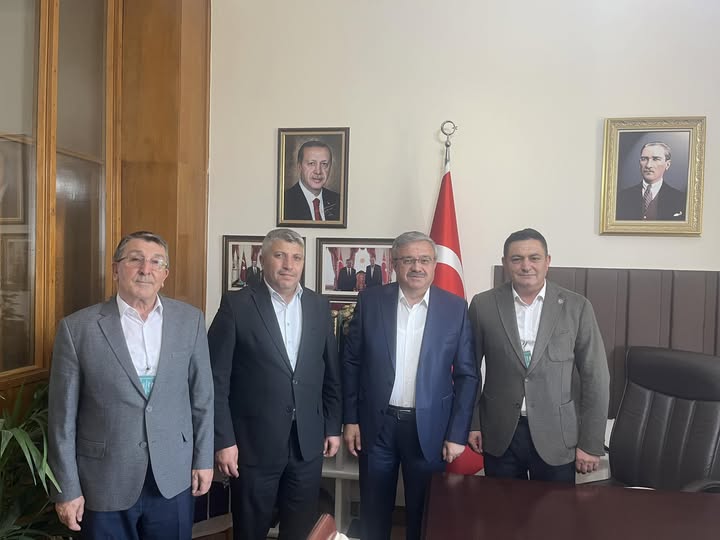 AK Parti Milletvekili Yurdunuseven, Çobanlar İlçe ve Belediye Başkanlarını TBMM'de Ağırladı