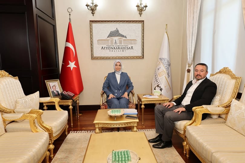 Afyonkarahisar Valisi Yiğitbaşı, Sandıklı Belediye Başkanı Öztaş ile Görüşme Gerçekleştirdi