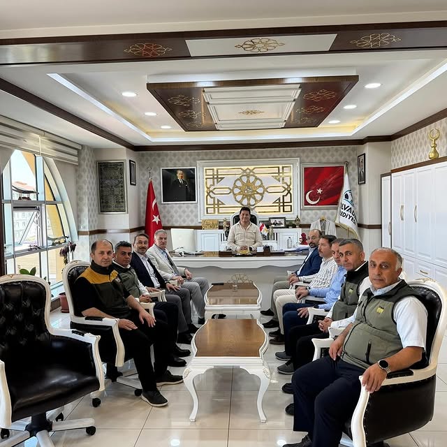 Bolvadin'de Tıbbi Kenevir Üretimi İçin TMO'dan Başkan Aynacı'ya Teşekkür Ziyareti