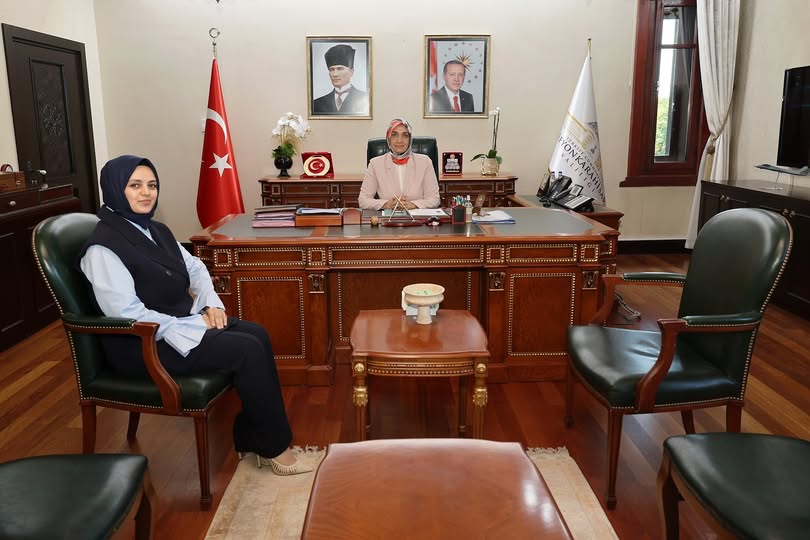 Afyonkarahisar Valisi Yiğitbaşı, Dazkırı Kaymakamı Bayguş'u Kabul Etti