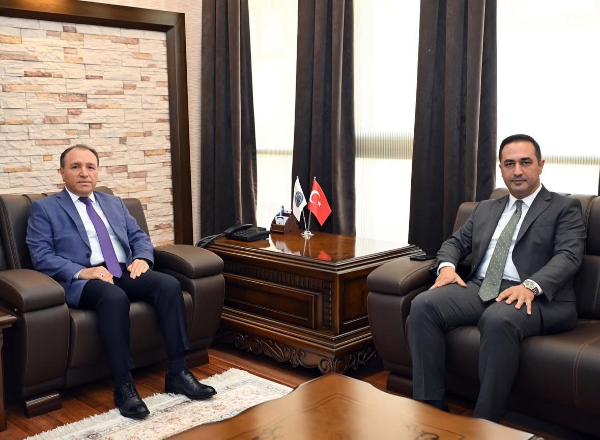 Afyon Kocatepe Üniversitesi Rektörü Karakas'a Veda Ziyareti