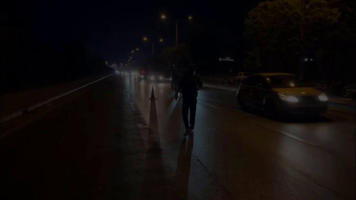 Emniyet'ten Uyuşturucu Operasyonu: Araçta Peçeteye Sarılı Uyuşturucu Ele Geçirildi