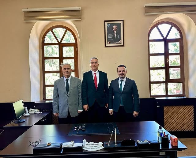 Afyon Kocatepe Üniversitesi Sinanpaşa MYO'da Devir Teslim Töreni Gerçekleştirildi